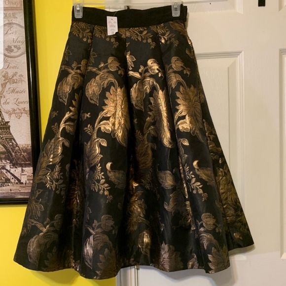 White House Black Market Dresses & Skirts - ISO White House Black Market brocade skirt